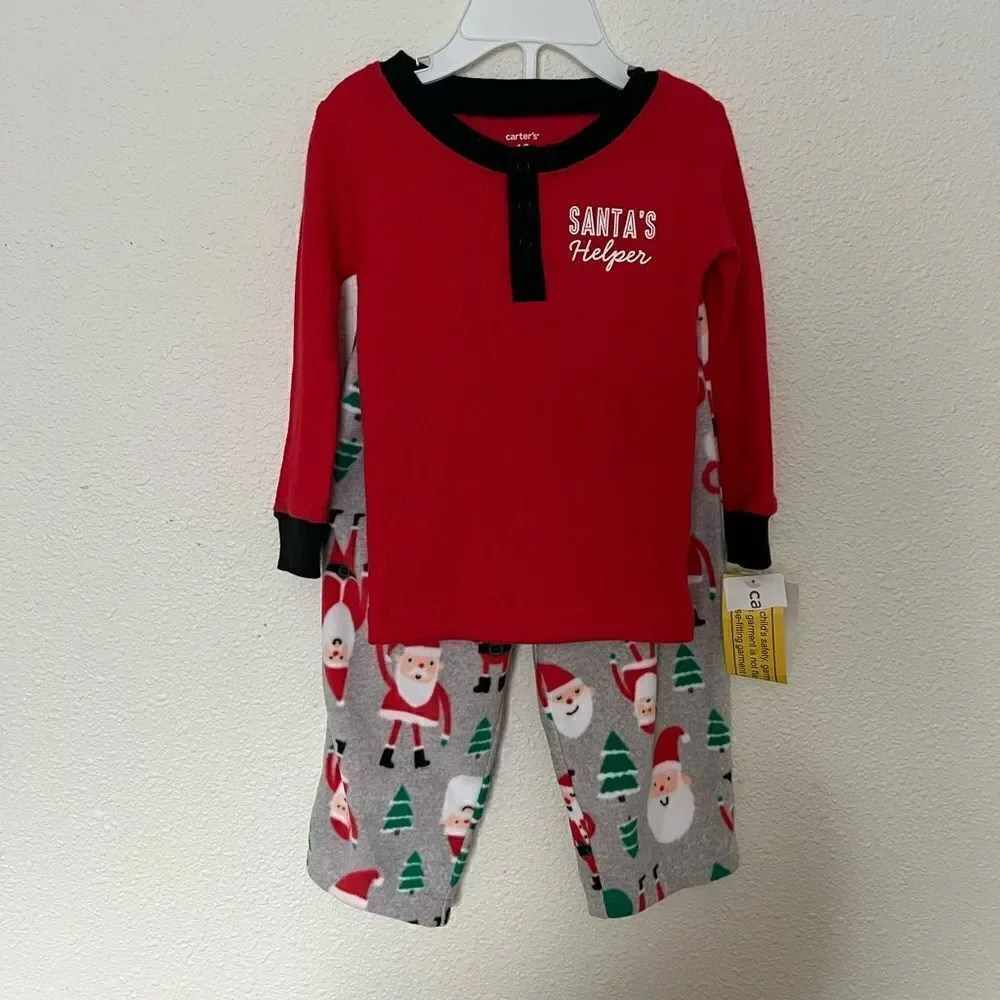 Carters Santa’s print Boys pajamas set Size 18 months